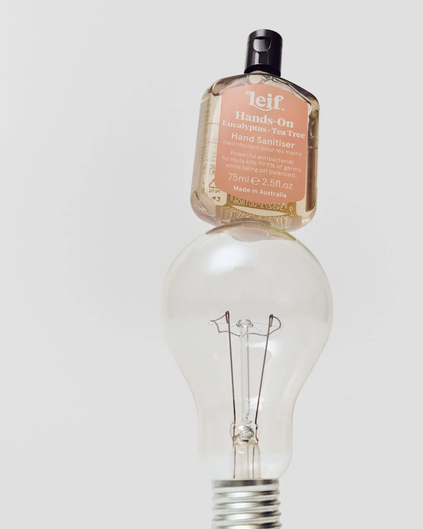 Hands-On Gel Hand Sanitiser - Image 4