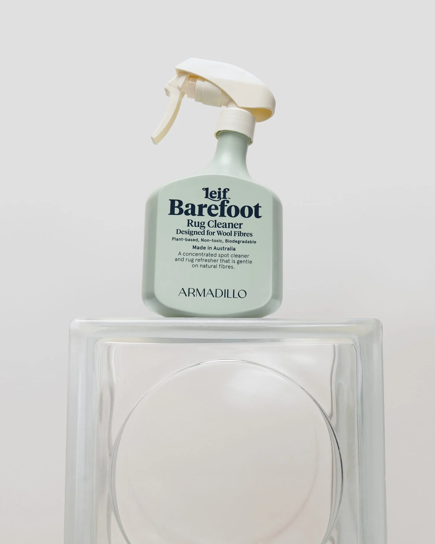 Leif x Armadillo Barefoot Rug Cleaner - Image 4